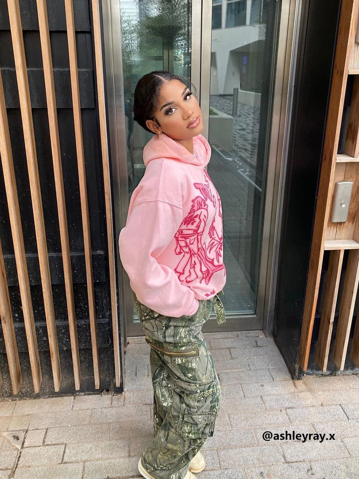 Aelfric Eden Cartoon Line Character Graphic Hoodie - Image 5