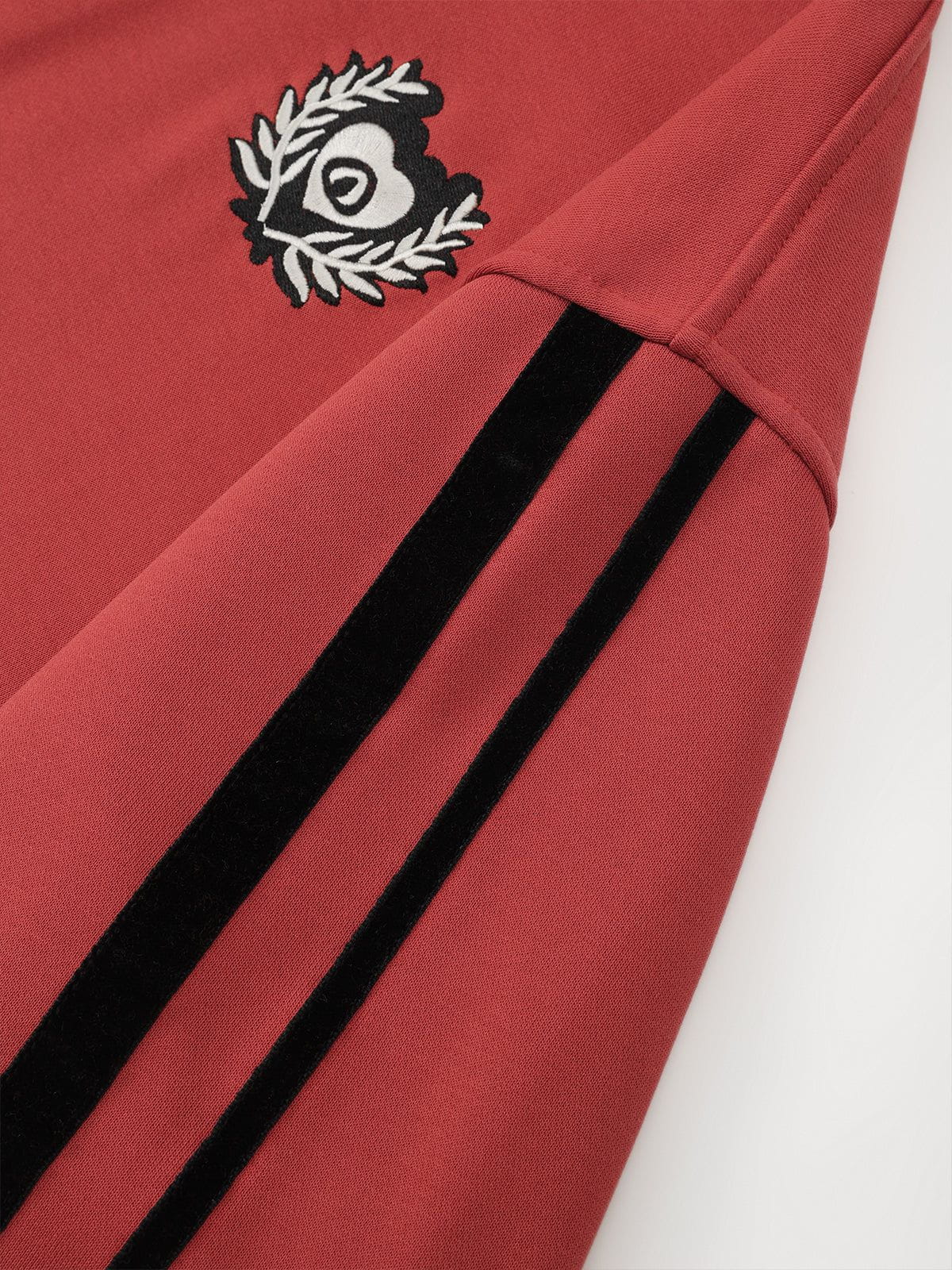 Aelfric Eden Embroidery Zip Up Hoodie - Image 4