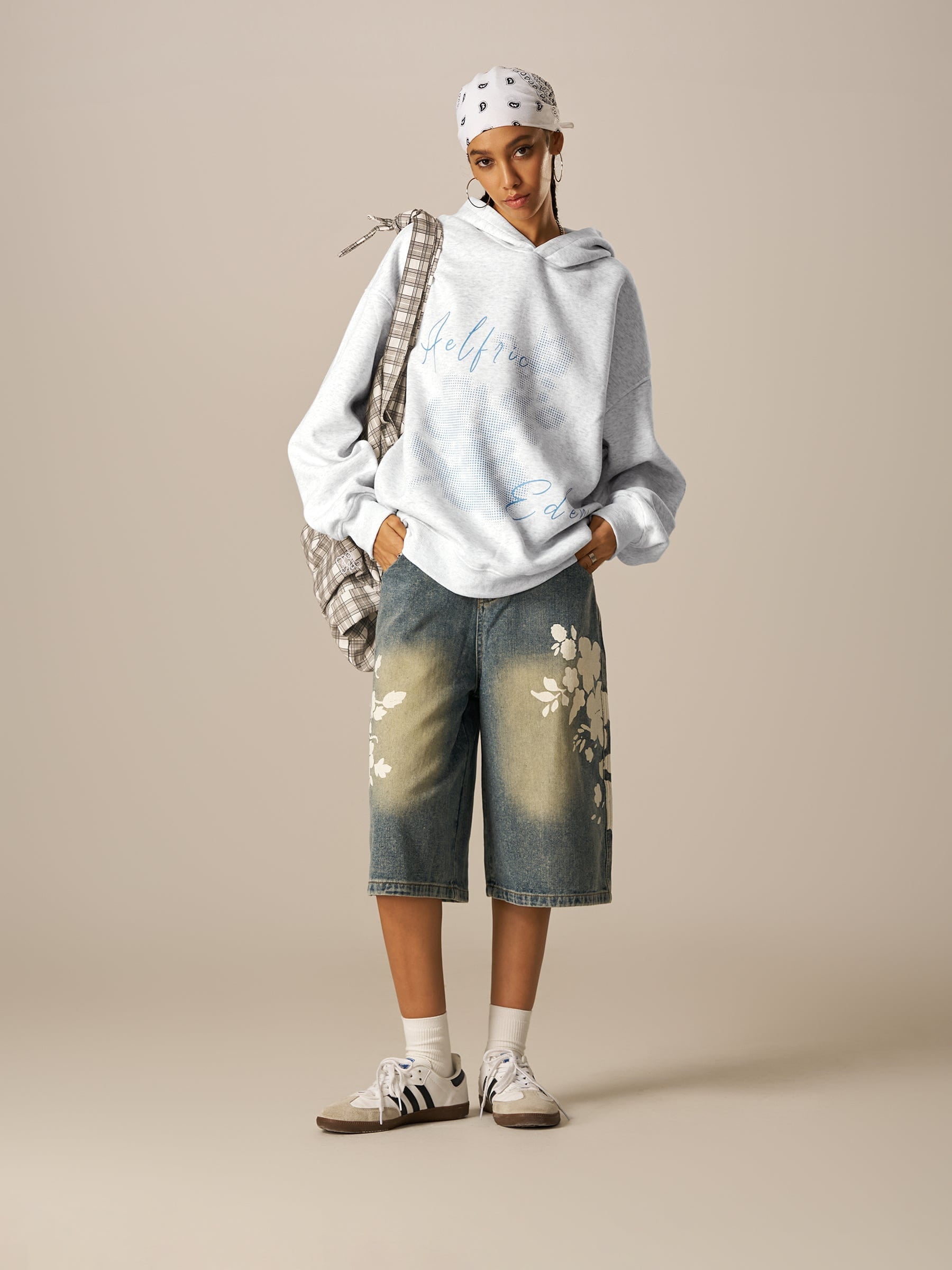 Aelfric Eden Blurry Floral Graphic Hoodie - Image 3