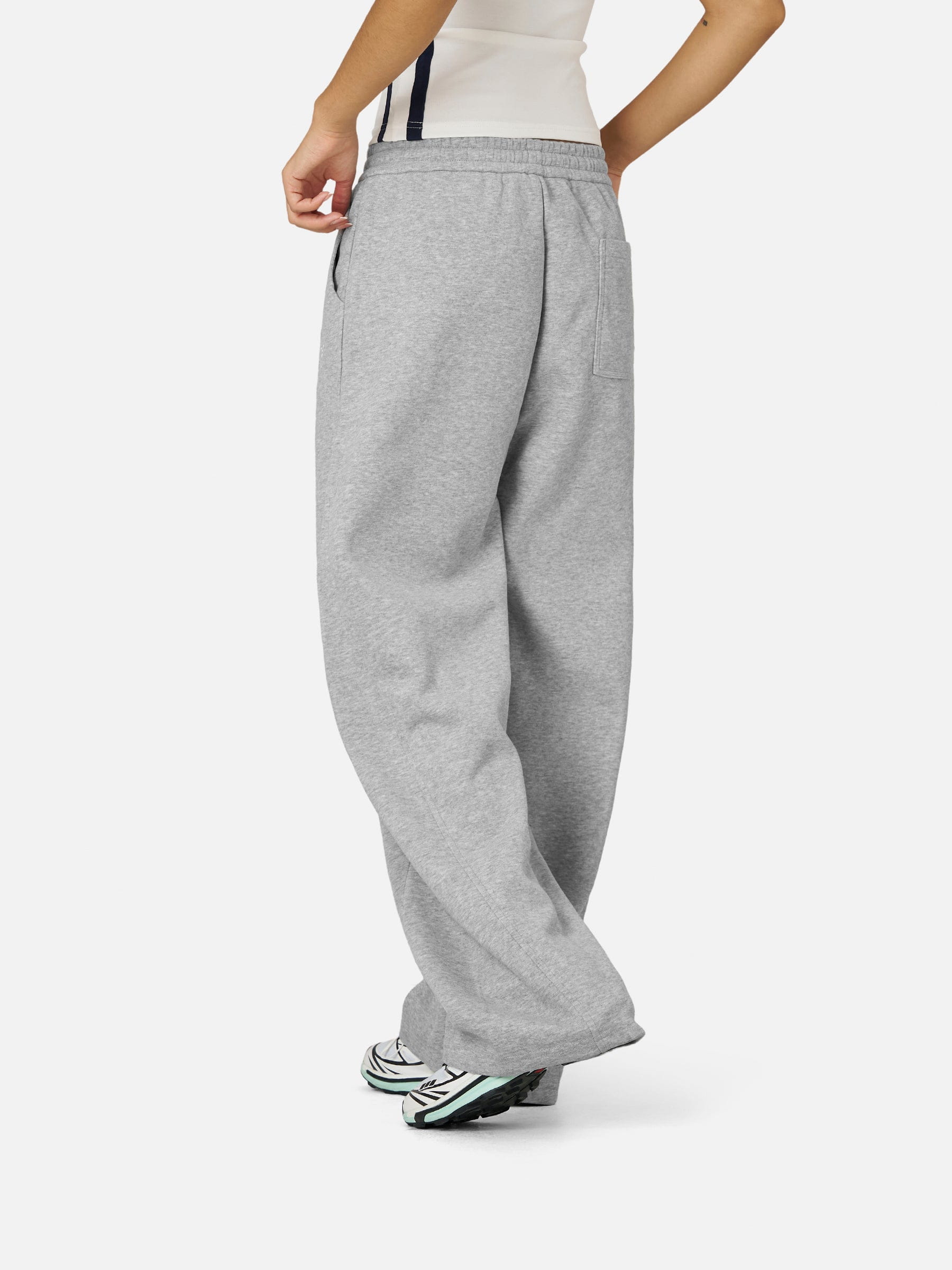 Aelfric Eden Baaggy Sweatpants - Image 4